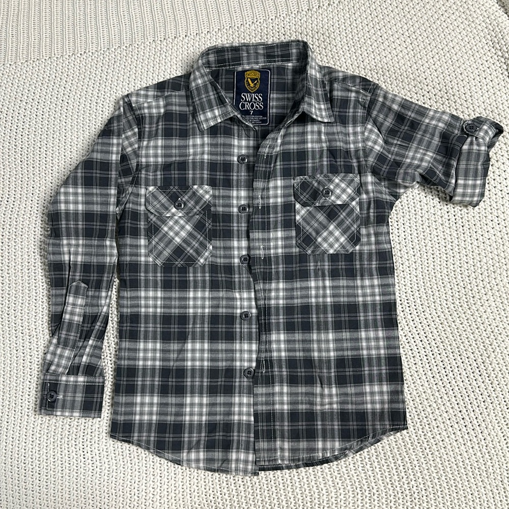 Swiss Cross Boys Button down size 7